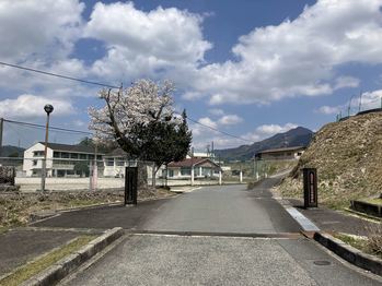 学校入口